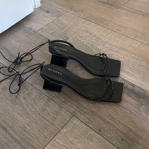 Alohas/revolve black tie up heels